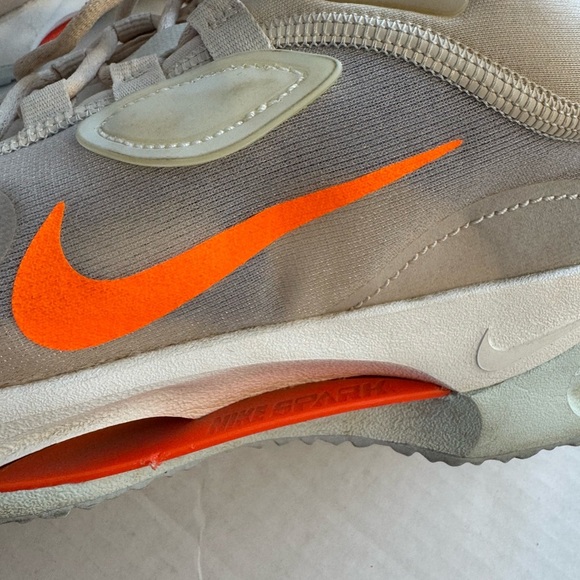 Nike Spark Pearl/Mint/Blue Casual Everyday Sneaker Women’s 8 DJ6945-200 - Picture 4 of 10